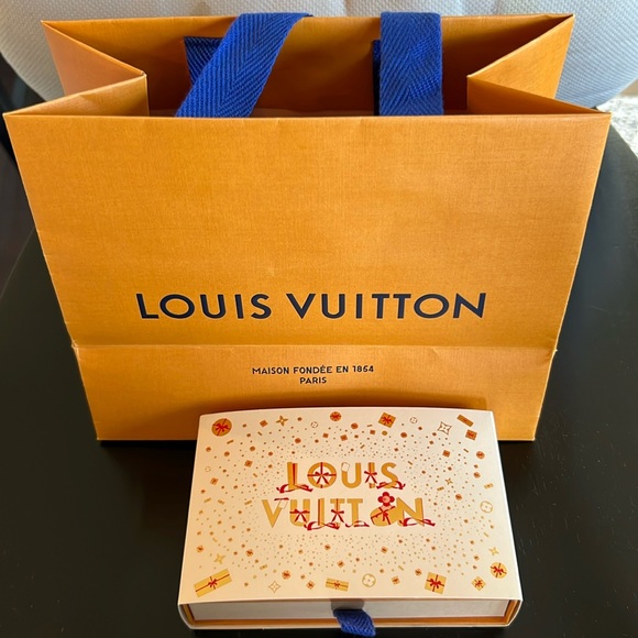 Louis Vuitton Monogram Row Bracelet - Brand New - Picture 2 of 7